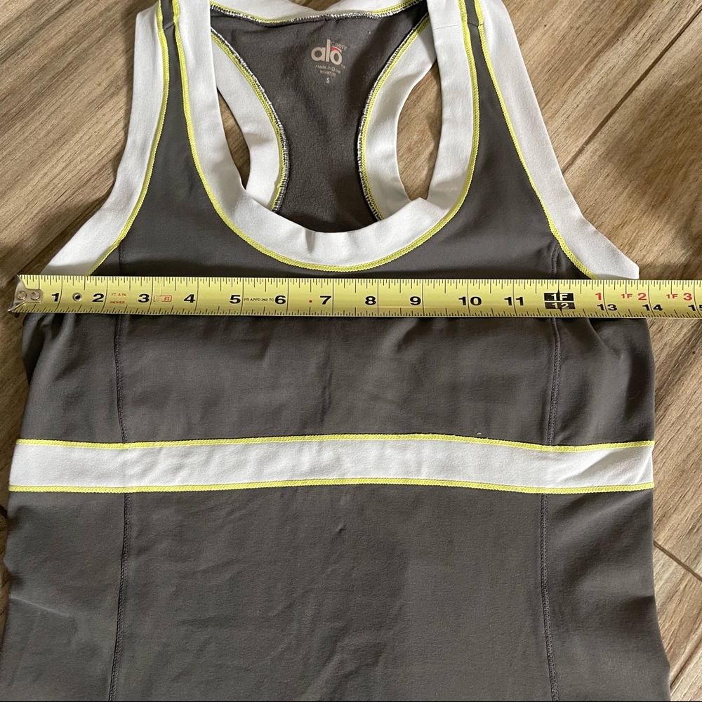 ALO Yoga Coolfit Running Graphite Workout RacerTank Small - Picture 9 of 10